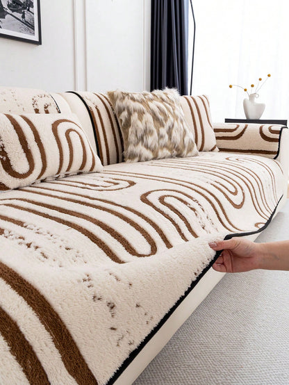 Tail & Timber™ Plush Anti-Scratch Pet Couch Protector