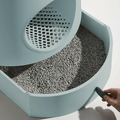 Tail & Timber Castle 2-in-1 Cat Litter Box with Scratch Mat